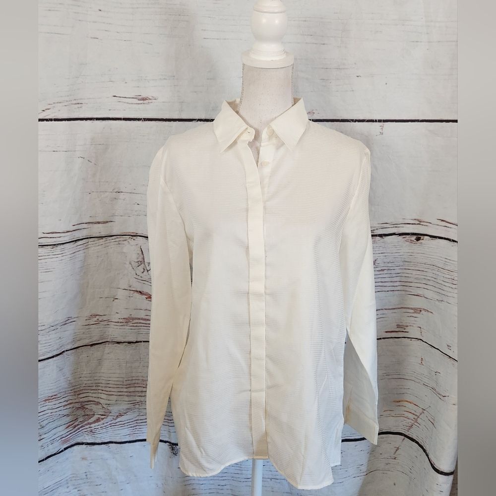 Laura Ashley Button Front Longsleeve Top Size 14 NWT